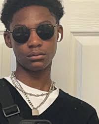 I am Ethan (@IamEthan1212) • Facebook