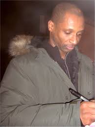 Vania fernandes is a portuguese social media personality based in london. Andy Abraham Wikipedia