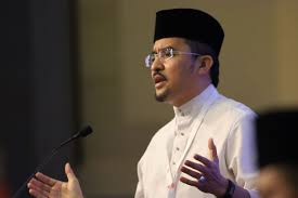 Check spelling or type a new query. Reject Hypocrites Who Have Forgotten Party S Struggles Says Umno Youth Chief The Star