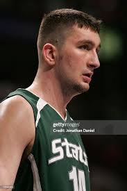 Goran Suton of the Michigan State Spartans looks