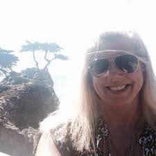 Julie Sutter (@silversutter)