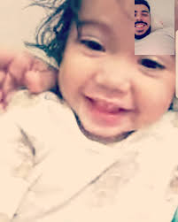 O sorriso mais sincero, o amor mais verdadeiro e a lágrima que mais dói é A  de saudades de você minha Princesa 😍. Tudo e mais o mundo por você. O  verdadeiro