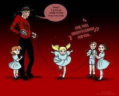 Freddy Krueger Vs Jason Vs Michael Myers Vs Chucky This Is Perfect For Me Because I Ve Always Imagined That The Kids All Love Him For Some Reason And Never L Horror Movies Funny Funny Horror Horror Movies Memes