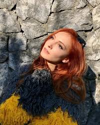 May 16, 2021 · sen çal kapimi (you knock on my door) new season release date has been revealed. Sen Cal Kapimi Dizisi Piril Basak Gumulcinelioglu Kac Yasinda Biyografi Sitesi