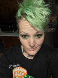 My favorite photo of Sheena Easten.