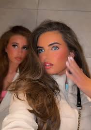 Olivia Barney Smith Royston Barbey