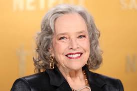 Kathy Bates Fans Jump to Her Defense After Lackluster Appearance