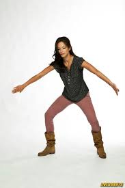 She attended and graduated from eric hamber secondary school. Pin By Marco Antonio On Kristin Kreuk Supergirl Photos Kristin Kreuk Kristen Kreuk Lana Lang Smallville