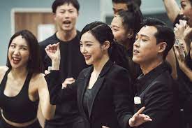Gerard butler is taking on an exciting new role!. Chicago Celebrates 21st Anniversary In Korea With Tiffany Young