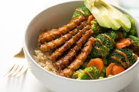 Recipe Spicy Peanut Tempeh Bowl Recipe Spicy Recipes Tempeh Healthy Vegetarian