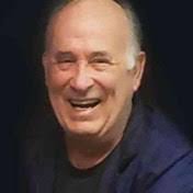 Earl Ricker's Instagram, Twitter & Facebook