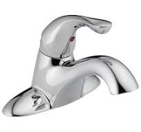 Single Handle Centerset Bathroom Faucet in Chrome