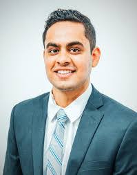 Karan Thakkar's Instagram, Twitter & Facebook