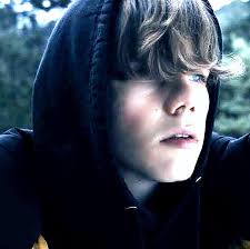 The Kid Laroi Bella Pinterest In 2020 Generation Alpha Charlton Rappers
