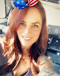 Lesa Marie Thatcher (@lesa_marie_thatcher) • Instagram photos and videos