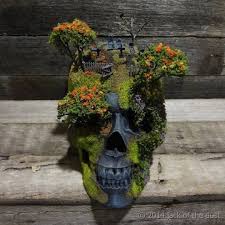 Australian Artist Andrew Firth A K A Jackofthedust Decorates Premium Grade Skulls Into Almost Anything You Can Imagine Each Skull I Skull Art Art Bone Art