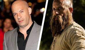 7 Ways To Hide A Weak Jawline Double Chin With A Beard Chin Beard Double Chin Beard