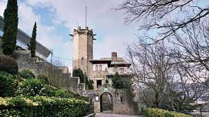 Very clean, and value for money and close to the main 2 areas in the city show more show less Hotel Castillo El Collado La Rioja Holidaycheck