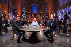 Incontriamo marco rissa, sei corde di uno dei gruppi pop italiani più popolari degli ultimi anni, i thegiornalisti. Accordi E Disaccordi Torna Su Nove Il Programma D Informazione