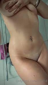 Lucie18 Morning shower xxx onlyfans porn video