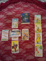 The cards are symbolic of emotions (positive and negative), love, relationships, romance. Tarot Terra
