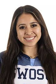 Daysha Torres's Instagram, Twitter & Facebook