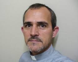 Padre José Roberto Ferrari