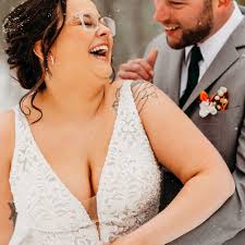 TOP 10 BEST Coat Zipper Repair in Lawrence, KS