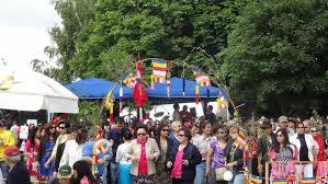 Fair for Wat Velouvanaram (kermesse Bussy) BUSSY SAINT-GEORGES 02-06-13