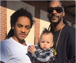 SNOOP DOGG VAIKAI, NAMAI IR ŠEIMA - MUZIKANTAI