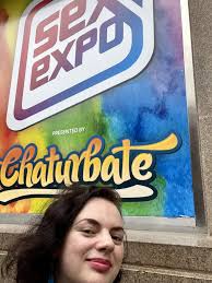 Edging, Oysters, & Eyes Wide Shut: My Experiences at Sex Expo & a Lovehoney  Press Dinner – Girly Juice