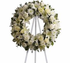Serenity Wreath In Norwalk Ct Studio 9 Flowers A Norwalk Florist