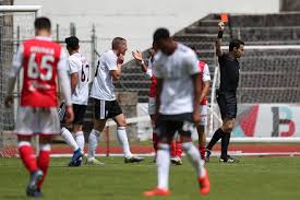 The meeting was initially scheduled for sunday, the 8th, at 6 pm, but the difficulties of air connection led to it being rescheduled for this monday, the 9th. Ledman Ligapro Sc Braga B X Benfica B Fotos Fussballzz De