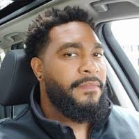 Darius Woods's Instagram, Twitter & Facebook