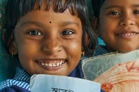 Sandra Sweeney's Instagram, Twitter & Facebook