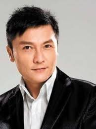 關禮傑有兩兄一姊，從小成長於基督教家庭 ，父親和舅父皆是牧師 （父親曾是消防員 ）。 他早年就讀至少兩所中學，其中一所入讀的是太古城 聖約翰男女英文書院，與藝人尹天照為高中同學 。 中學畢業後於中環工作 ，再被星探發掘透過拍攝廣告入行 ，出身於1981年無綫電視第11期藝員. é—œç¦®å‚'æ˜Žæ˜Ÿè³‡æ–™å¤§å…¨ é—œç¦®å‚'å‹•æ…‹ é—œç¦®å‚'é›»è¦–åŠ‡é›»å½± èœé³¥é¦™æ¸¯è‡ªæé»žæ³¡æ³¡ èœé³¥é¦™æ¸¯è‡ªæé»ž