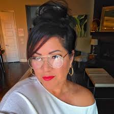 Be one of the first to get a signed copy of Bobby Flay: Chapter One! Order  now!