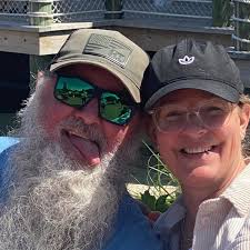 Mark & Digger, Tim Watson, Me, and Kelly Williamson, Moonshiner Got to meet  "The Fiddle Man" Himself, he plays with Kid Rock very talented musician.