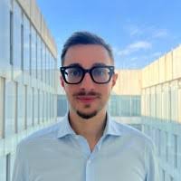 200+ profili “Nathan”