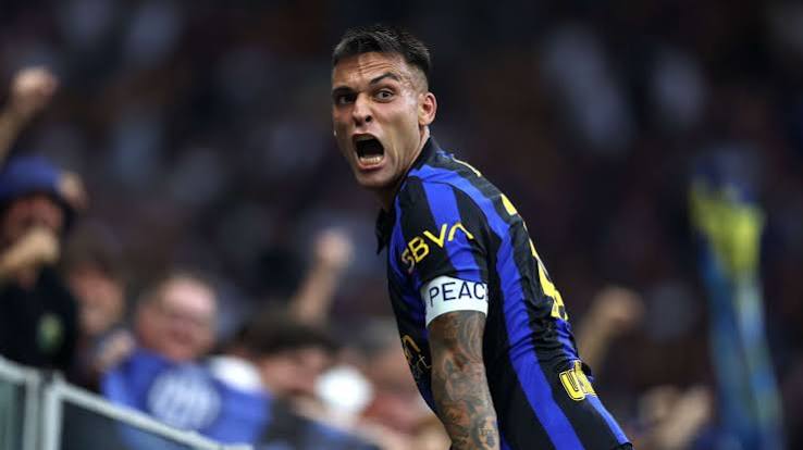 Lautaro comanda virada da Inter sobre o Napoli e assegura lideran&ccedil;a do Scudetto | Goal.com Brasil