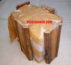 Begini Cara Praktis Packing Paket Berisi Cairan Bisnis Kurir