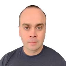 Woke up to this new 'Top Product Marketing Voice' badge 🤩