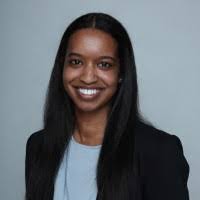 Ayan Ismail's Instagram, Twitter & Facebook