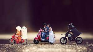 Maybe you would like to learn more about one of these? 45 Beautiful Examples Of Miniature Photography Miniature Photography Pre Wedding Photos Wedding Photography