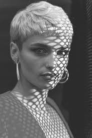 so now everyone is happy ...thank god the three pictures were deleted ..the  rules were respected