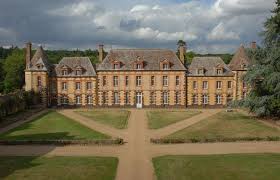 Chateau De La Riviere 1 Pontgouin Chateau Chateau France Le Manoir