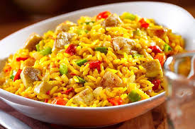 Luego añadir mayoria de el pollo desmenuzado y revolver otra vez cuidadosmente. Cocinar Arroz Con Pollo Al Microondas Paso A Paso