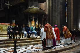 Sono i santi della porta accanto. Messa In Coena Domini Ricominciare Dalle Lacrime