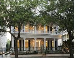 Search All Historic Charleston Sc Real Estate And Homes For Sale At Www Findingcharlestonahome Com Traditional Exterior Exterior Design Charleston Homes