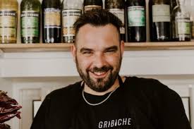 Quelle est cette distinction du Guide Michelin qui récompense deux  restaurants à Angers ?